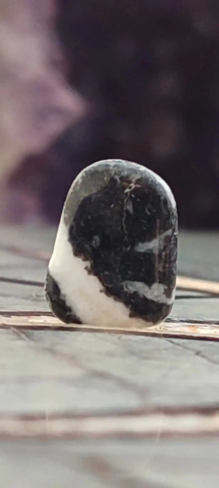 Load image into Gallery viewer, Jaspe zébré du brésil pierre roulée Grade A++++ Jaspe Zèbre pierre roulée
