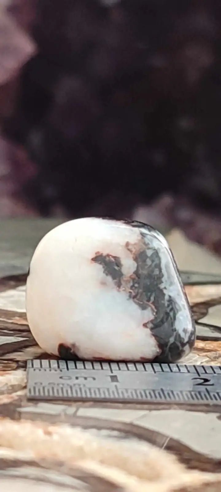 Load image into Gallery viewer, Jaspe Zébré du Brésil pierre roulée Grade A++++ Jaspe Zèbre pierre roulée
