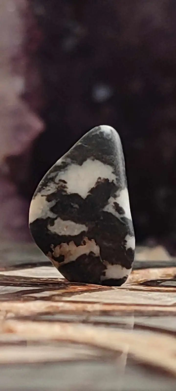 Load image into Gallery viewer, Jaspe zébré du Brésil pierre roulée Grade A++++ Jaspe Zèbre pierre roulée
