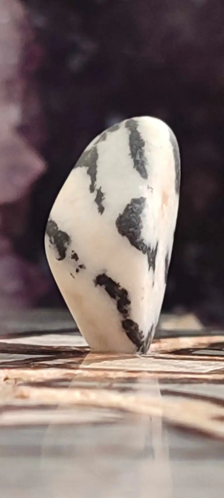 Load image into Gallery viewer, Jaspe zébré du Brésil pierre roulée Grade A++++ Jaspe Zèbre pierre roulée
