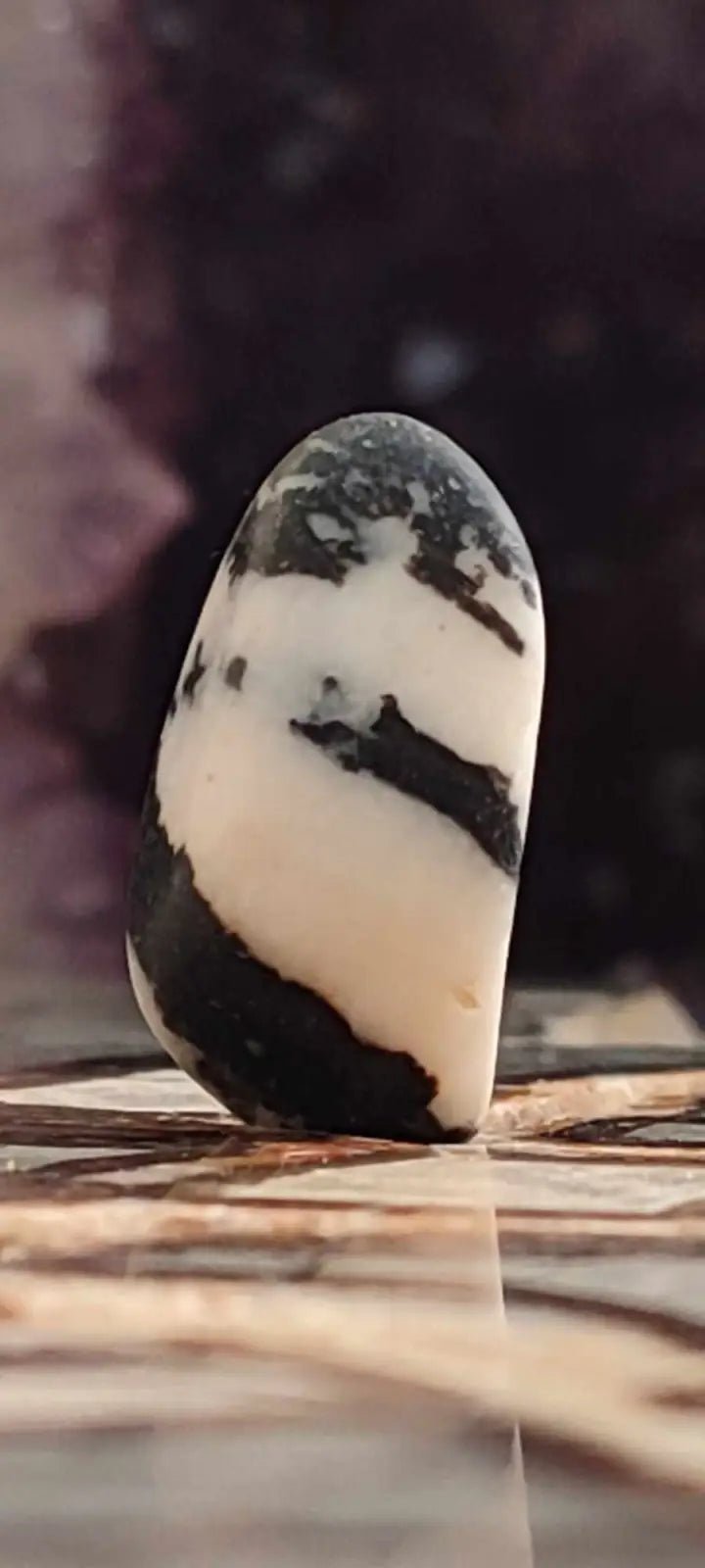 Load image into Gallery viewer, Jaspe zébré du Brésil pierre roulée Grade A++++ Jaspe Zèbre pierre roulée
