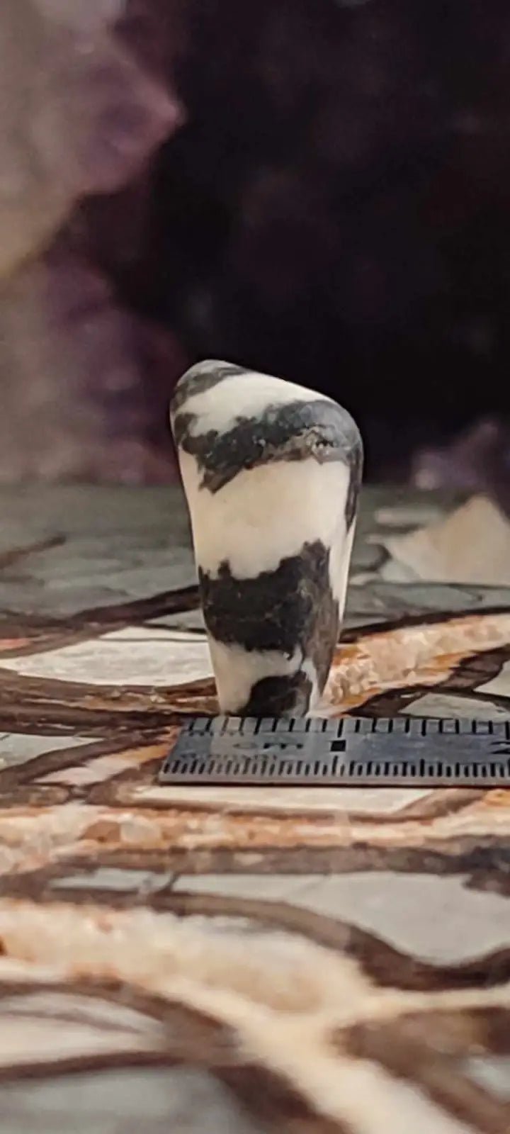 Load image into Gallery viewer, Jaspe zébré du Brésil pierre roulée Grade A++++ Jaspe Zèbre pierre roulée
