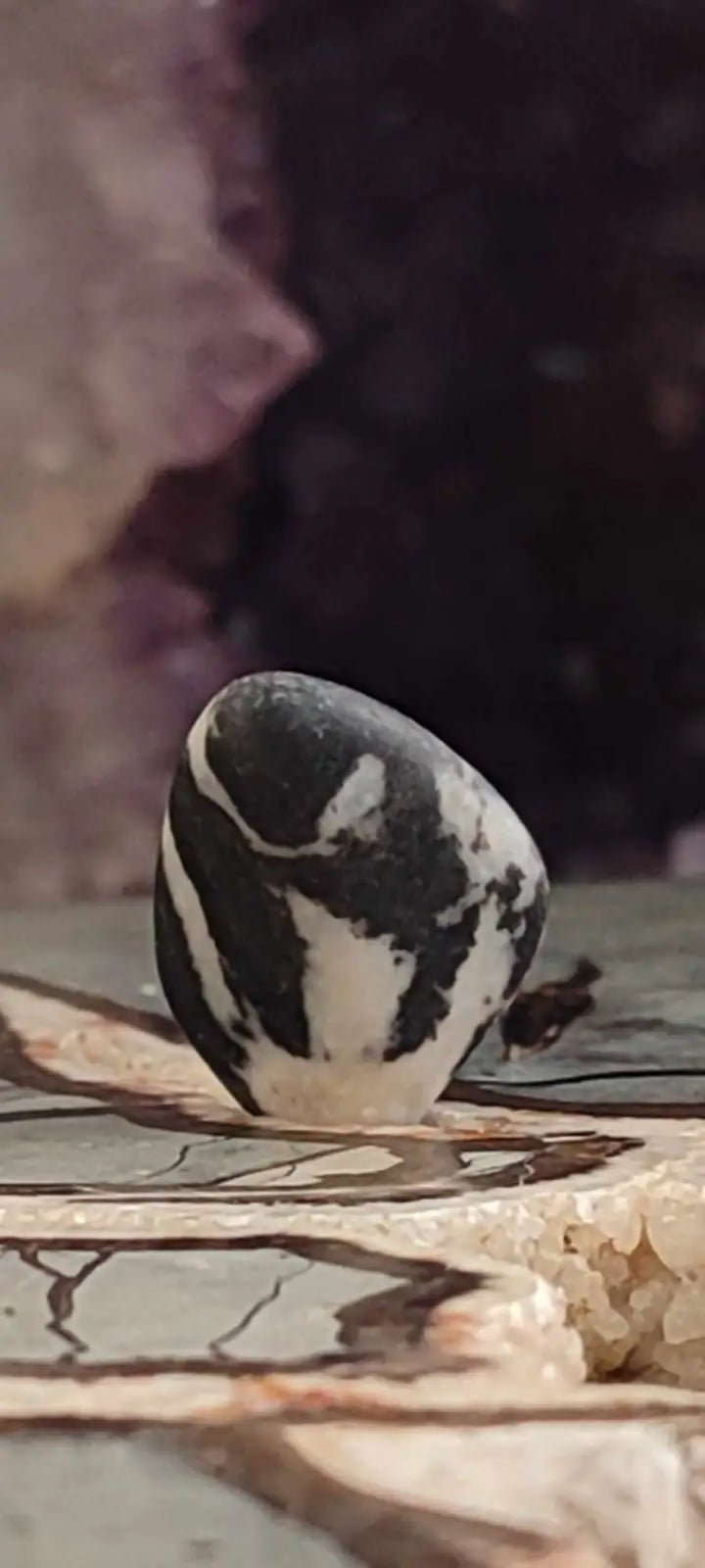 Load image into Gallery viewer, Jaspe zébré du Brésil pierre roulée Grade A++++ Jaspe Zèbre pierre roulée
