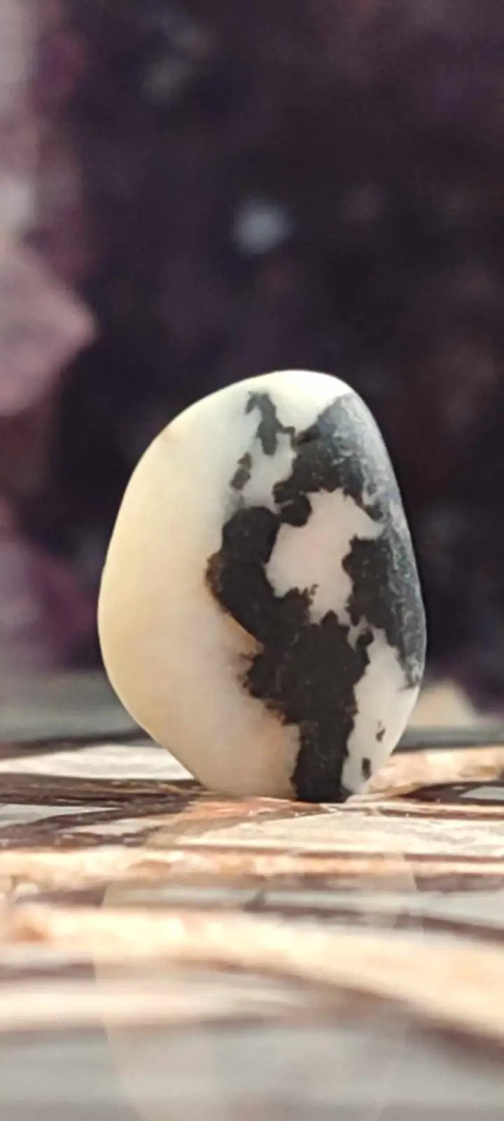 Load image into Gallery viewer, Jaspe zébré du Brésil pierre roulée Grade A++++ Jaspe Zèbre pierre roulée
