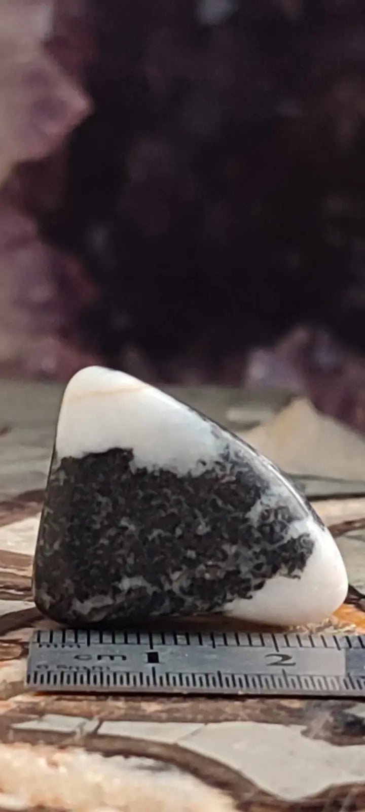 Load image into Gallery viewer, Jaspe zébré du Brésil pierre roulée Grade A++++ Jaspe Zèbre pierre roulée
