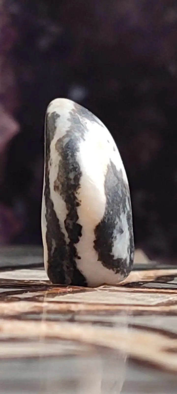 Load image into Gallery viewer, Jaspe zébré du Brésil pierre roulée Grade A++++ Jaspe Zèbre pierre roulée
