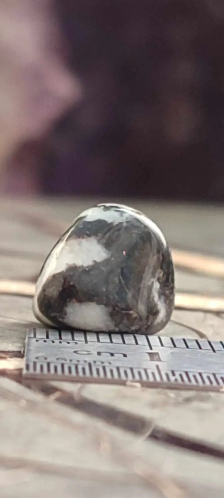 Load image into Gallery viewer, Jaspe zébré du brésil pierre roulée Grade A++++ Jaspe Zèbre pierre roulée
