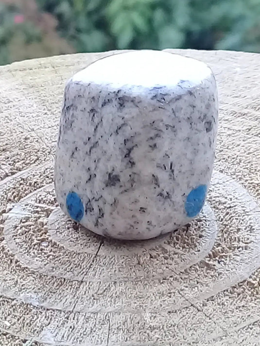 K-2 ’Ketonite’ (Azurite/ Malachite/ Granit/ Biotite) pierre roulée Grade A++++ Très rare K-2 ’Kétonite’ pierre roulée