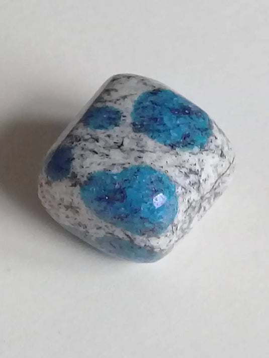 K-2 ’Ketonite’ (Azurite/ Malachite/ Granit/ Biotite) pierre roulée Grade A++++ Très rare K-2 ’Kétonite’ pierre roulée