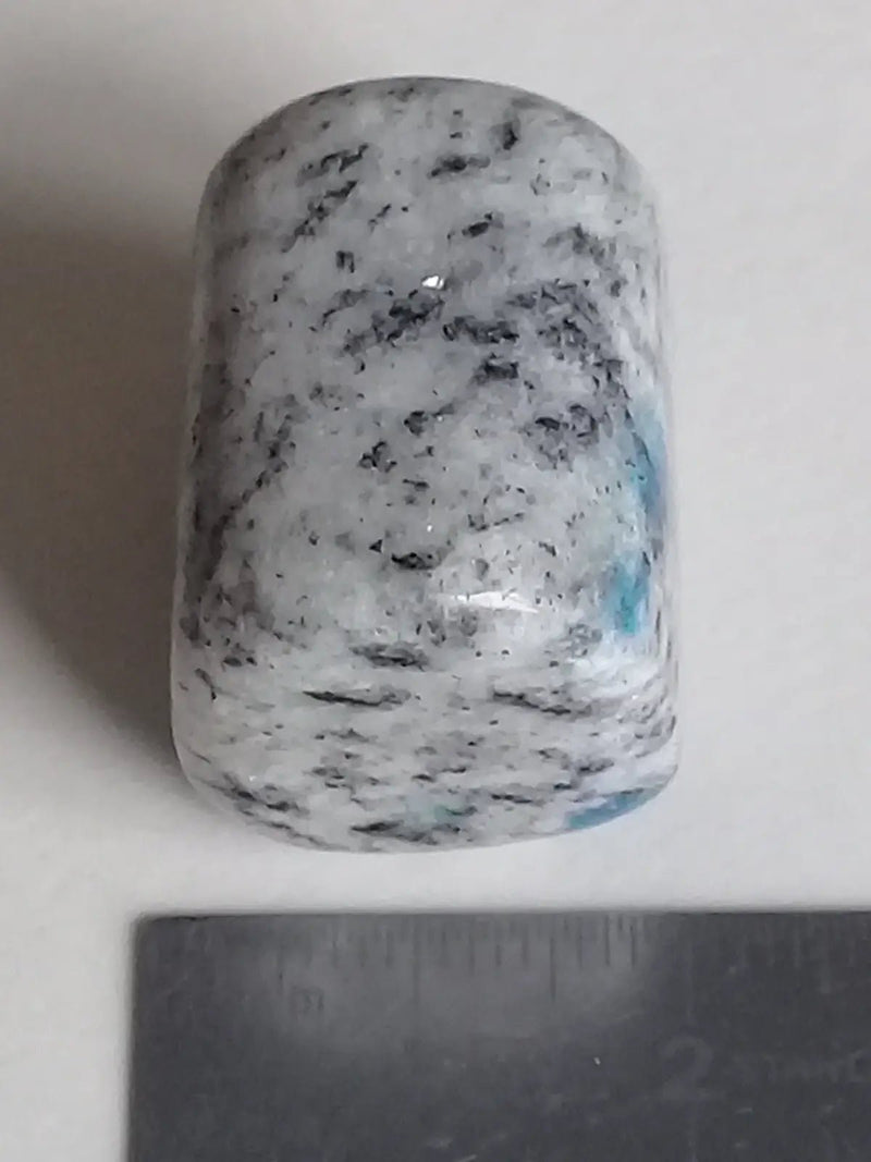 Load image into Gallery viewer, K-2 ’Ketonite’ (Azurite/ Malachite/ Granit/ Biotite) pierre roulée Grade A++++ Très rare K-2 ’Kétonite’ pierre roulée
