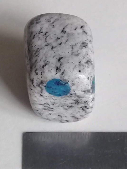 K-2 ’Ketonite’ (Azurite/ Malachite/ Granit/ Biotite) pierre roulée Grade A++++ Très rare K-2 ’Kétonite’ pierre roulée