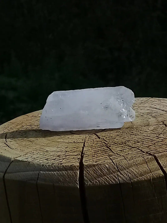 Kunzite claire du Brésil pierre brute Grade A ++++ Kunzite claire pierre brute