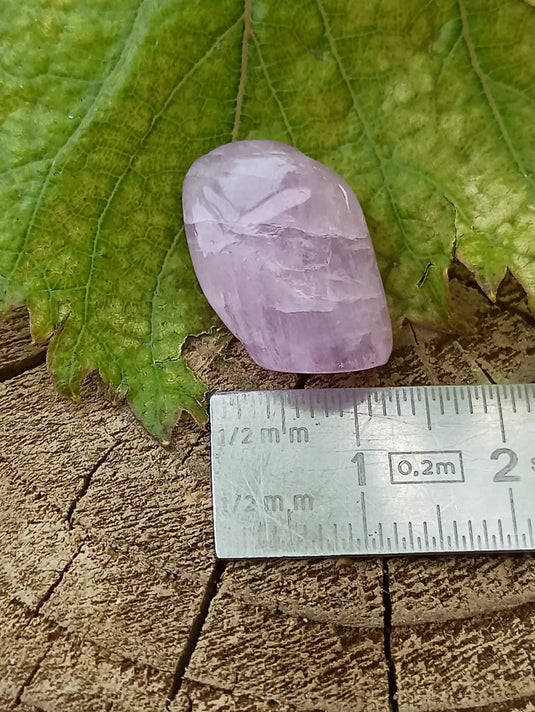 Kunzite du Brésil pierre roulée Grade A++++ Kunzite pierre roulée
