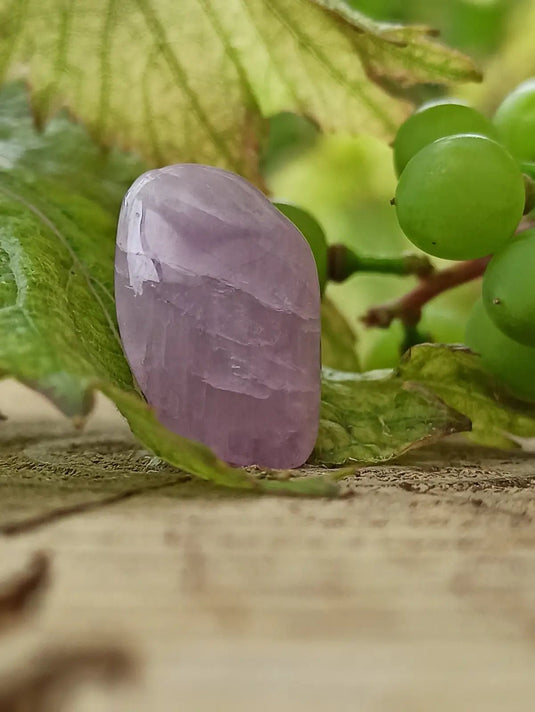 Kunzite du Brésil pierre roulée Grade A++++ Kunzite pierre roulée