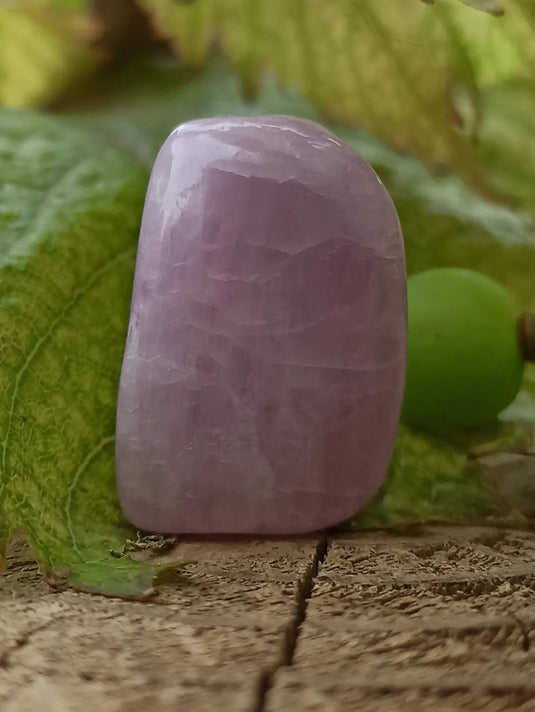 Kunzite du Brésil pierre roulée Grade A++++ Kunzite pierre roulée