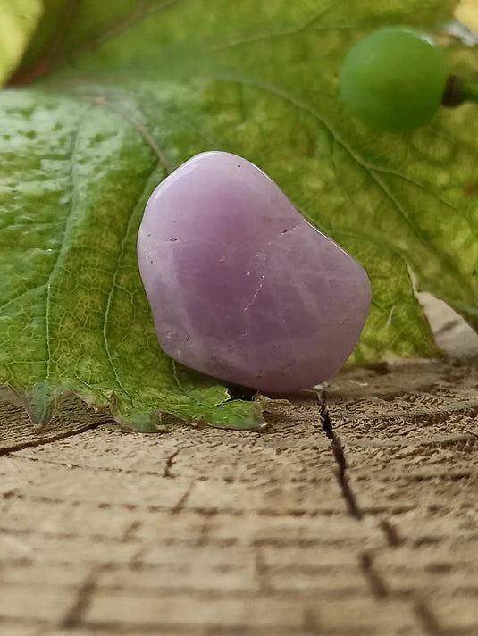 Kunzite du Brésil pierre roulée Grade A++++ Kunzite pierre roulée