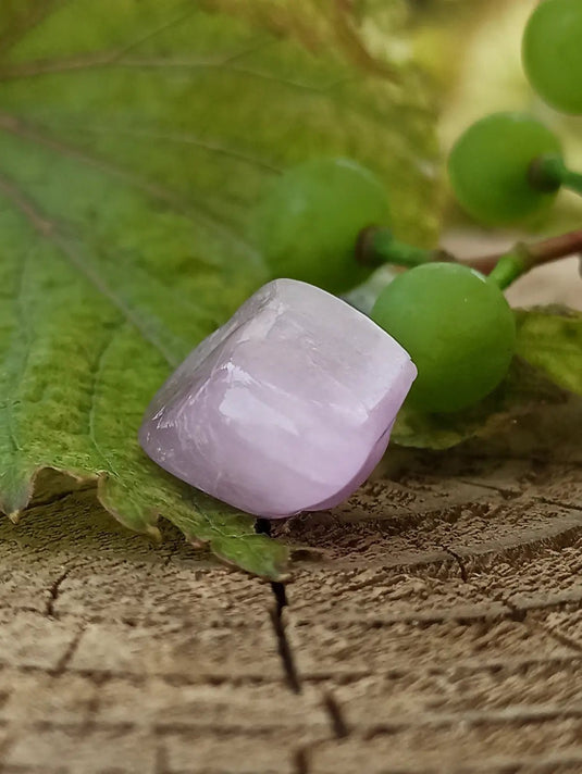 Kunzite du Brésil pierre roulée Grade A++++ Kunzite pierre roulée