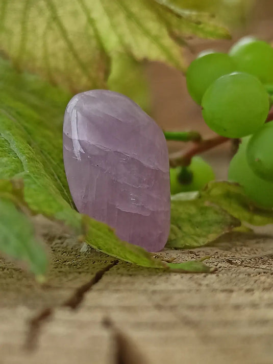Kunzite du Brésil pierre roulée Grade A++++ Kunzite pierre roulée