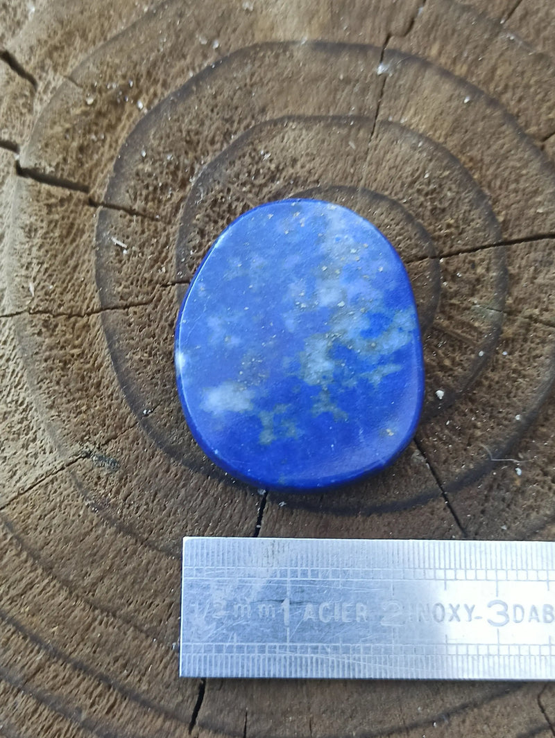 Cargue la imagen en el visor de la galería, Lapis Lazuli NATUREL d’Afghanistan pierre roulée Grade A++++ Pierre roulée Dans la besace du p&#39;tit Poucet   
