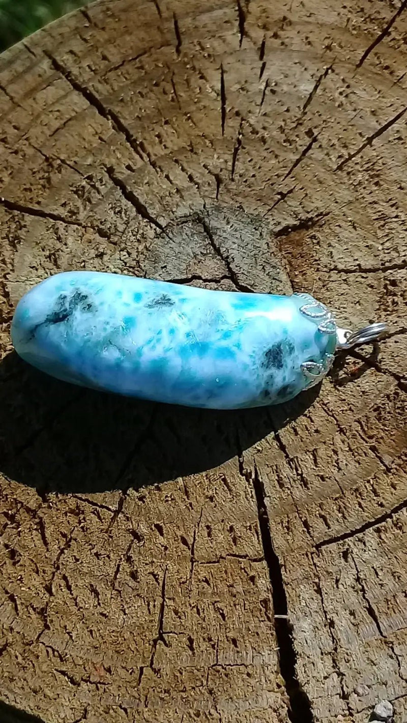 Chargez l'image dans la visionneuse de la galerie, Larimar de République Dominicaine pendentif Grade A ++++ Fourni avec cordon Pendentif Larimar
