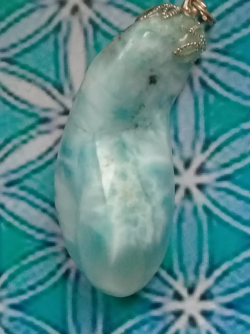 Chargez l'image dans la visionneuse de la galerie, Larimar de République Dominicaine pendentif Grade A ++++ Fourni avec cordon Pendentif Larimar
