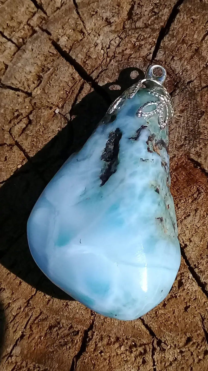 Chargez l'image dans la visionneuse de la galerie, Larimar de République Dominicaine pendentif Grade A ++++ Fourni avec cordon Pendentif Larimar
