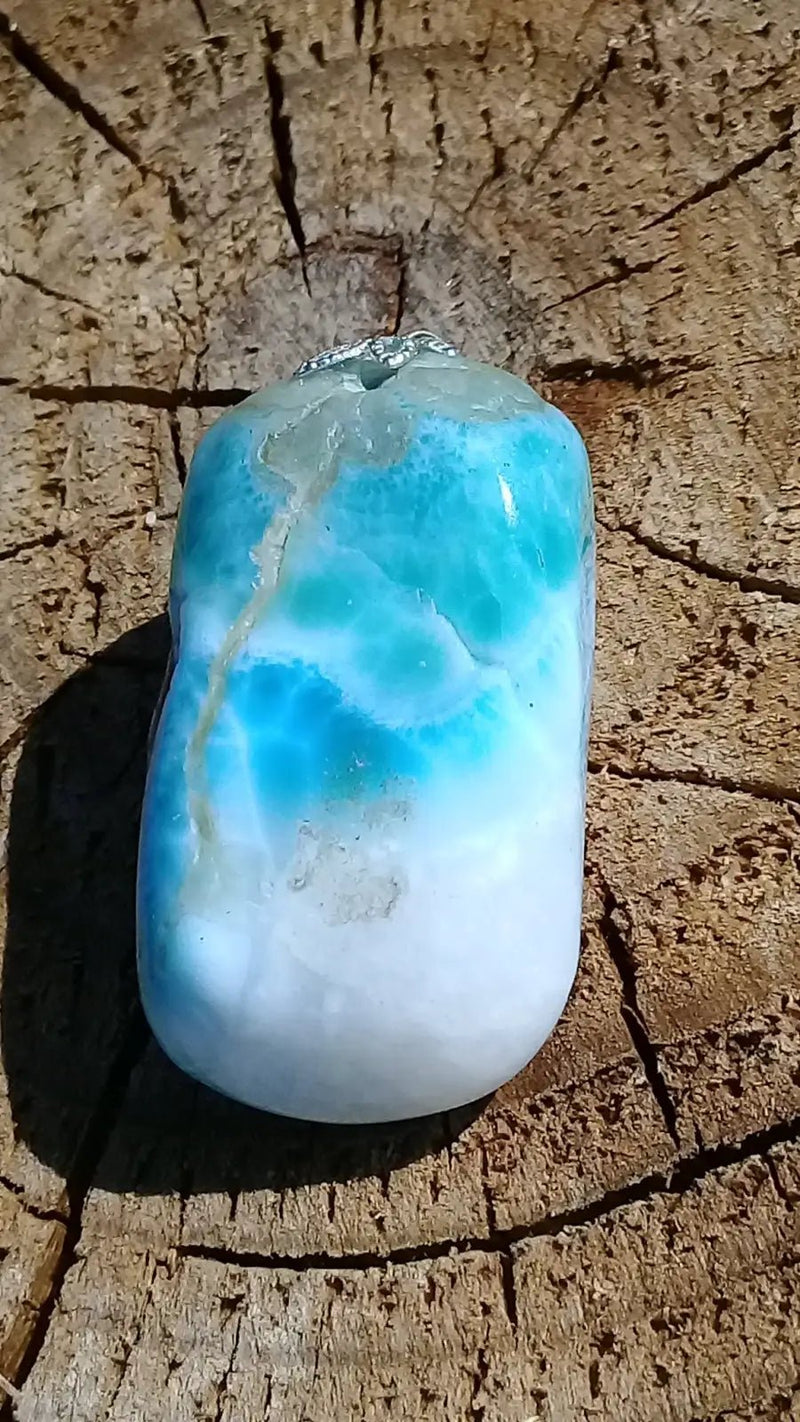 Chargez l'image dans la visionneuse de la galerie, Larimar de République Dominicaine pendentif Grade A ++++ Fourni avec cordon Pendentif Larimar
