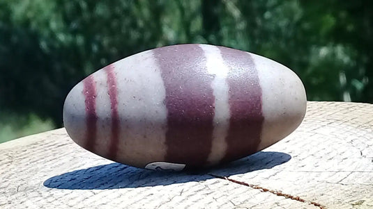 Lingam Shiva Grade A ++++ Shiva Lingam pierre roulée