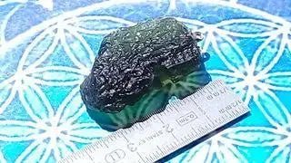 Moldavite pendentif Grade A ++++ (Fourni avec cordon) Moldavite pendentif