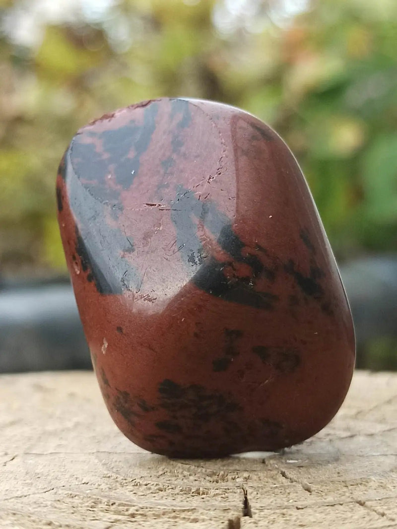 Load image into Gallery viewer, Obsidienne acajou Magahony du Mexique pierre roulée Grade A++++ Obsidienne Acajou ou Magahony du Mexique
