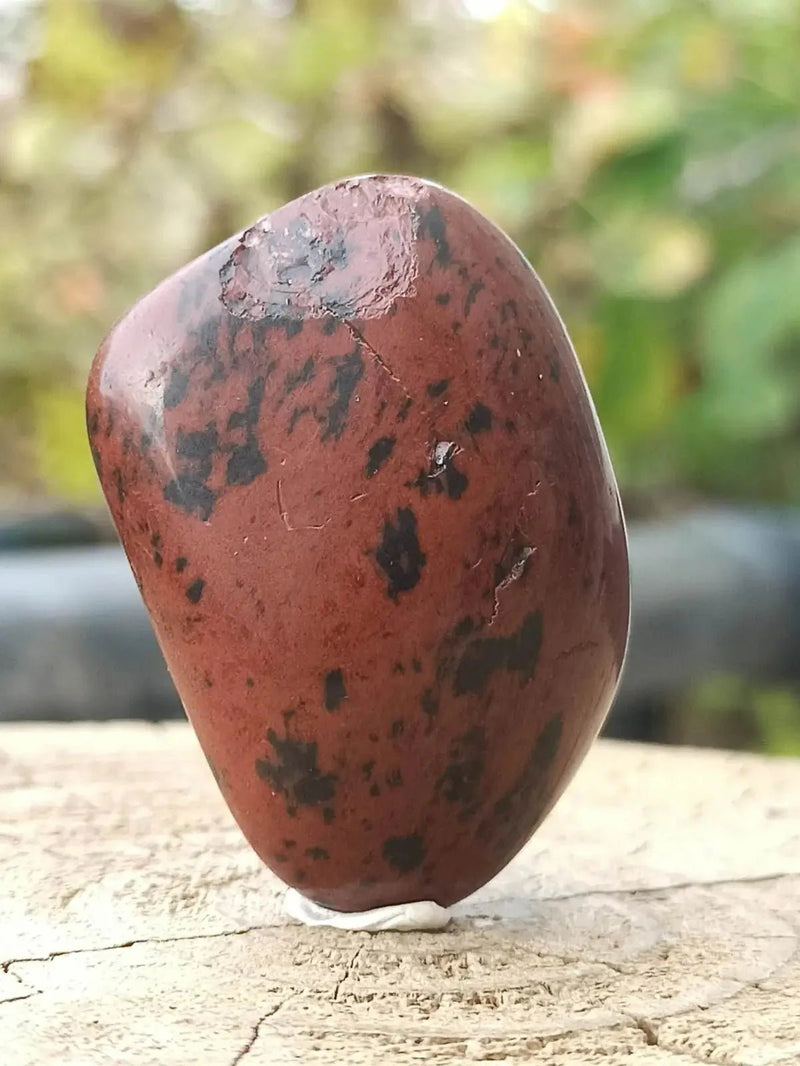 Load image into Gallery viewer, Obsidienne acajou Magahony du Mexique pierre roulée Grade A++++ Obsidienne Acajou ou Magahony du Mexique
