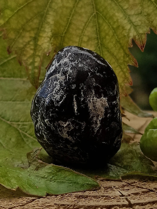 Obsidienne larme d’apache du Mexique pierre roulée Grade A++++ Obsidienne larme d'apache pierre roulée Dans la besace du p'tit Poucet   