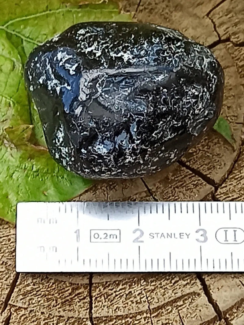 Load image into Gallery viewer, Obsidienne larme d’apache du Mexique pierre roulée Grade A++++ Obsidienne larme d’apache pierre roulée
