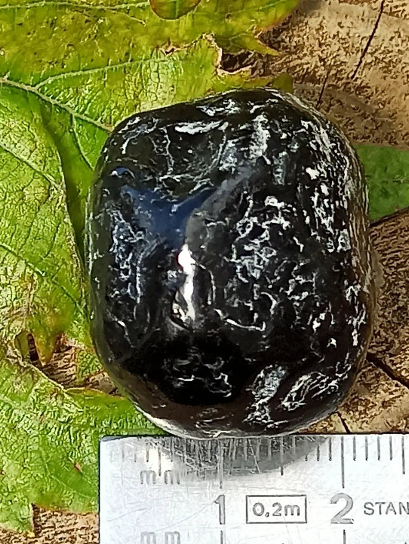 Load image into Gallery viewer, Obsidienne larme d’apache du Mexique pierre roulée Grade A++++ Obsidienne larme d’apache pierre roulée
