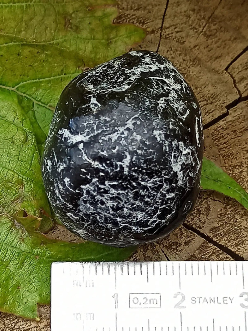 Load image into Gallery viewer, Obsidienne larme d’apache du Mexique pierre roulée Grade A++++ Obsidienne larme d’apache pierre roulée
