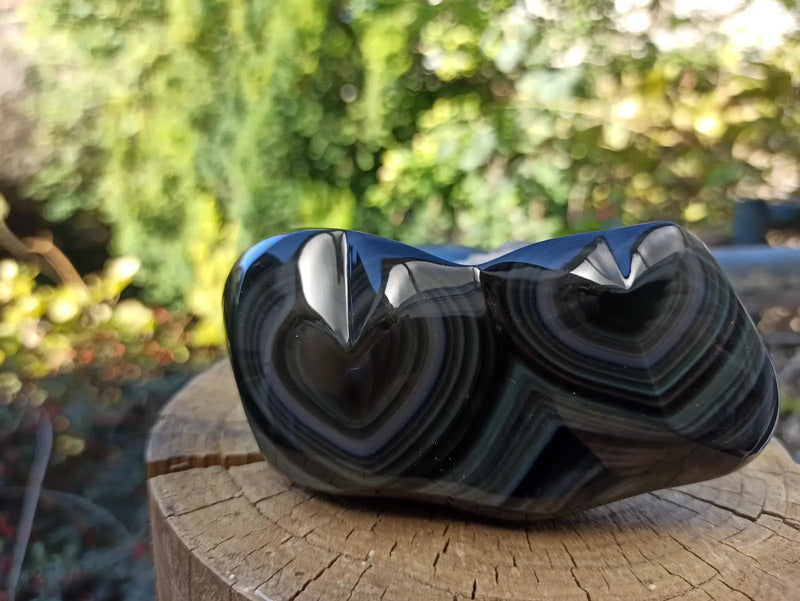 Load image into Gallery viewer, Obsidienne Œil céleste du Mexique double cœur Grade A++++ Cœur Obsidienne Œil céleste
