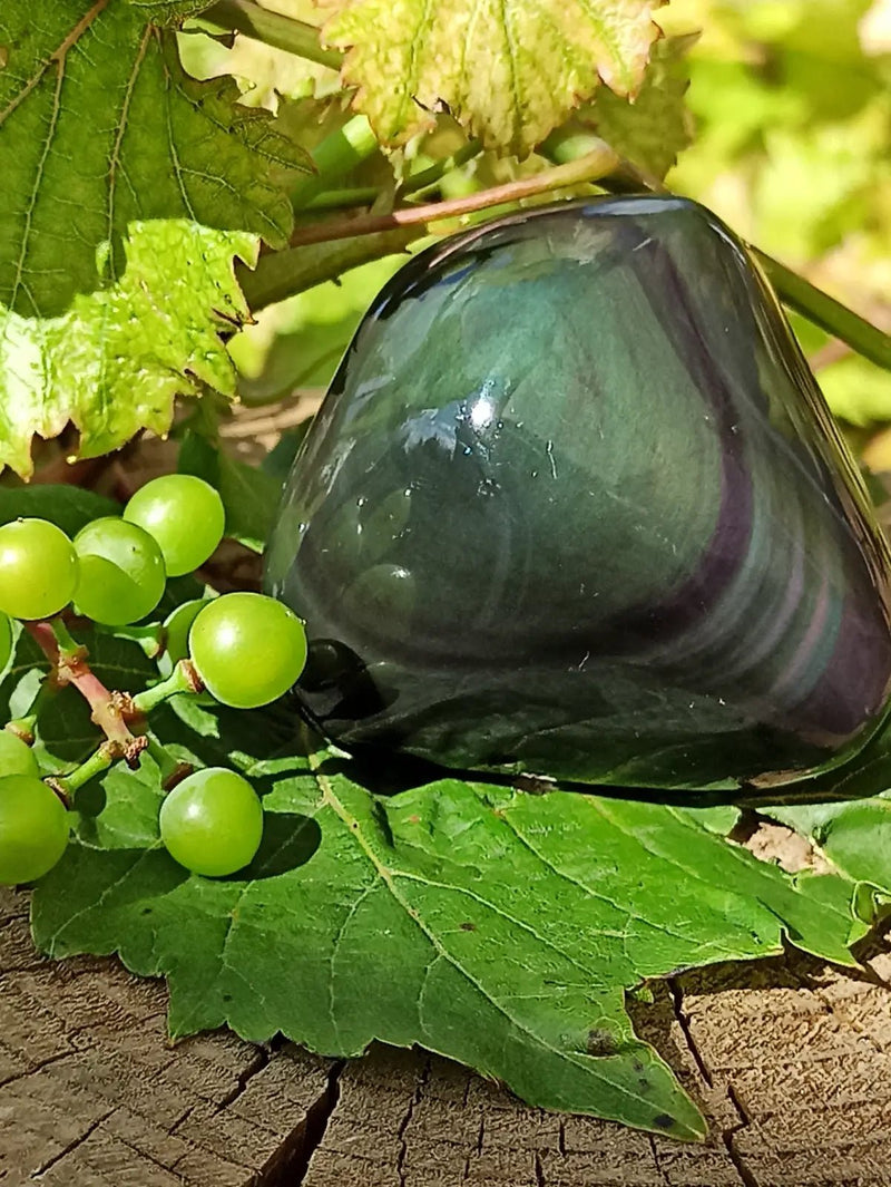 Chargez l&#39;image dans la visionneuse de la galerie, Obsidienne Œil céleste du Mexique galet Grade A++++ Obsidienne œil céleste galet
