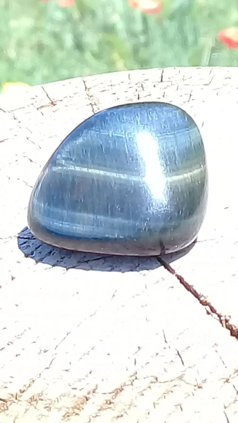 Chargez l'image dans la visionneuse de la galerie, Œil de faucon pierre roulée Grade A ++++ Pierre roulée Œil de faucon
