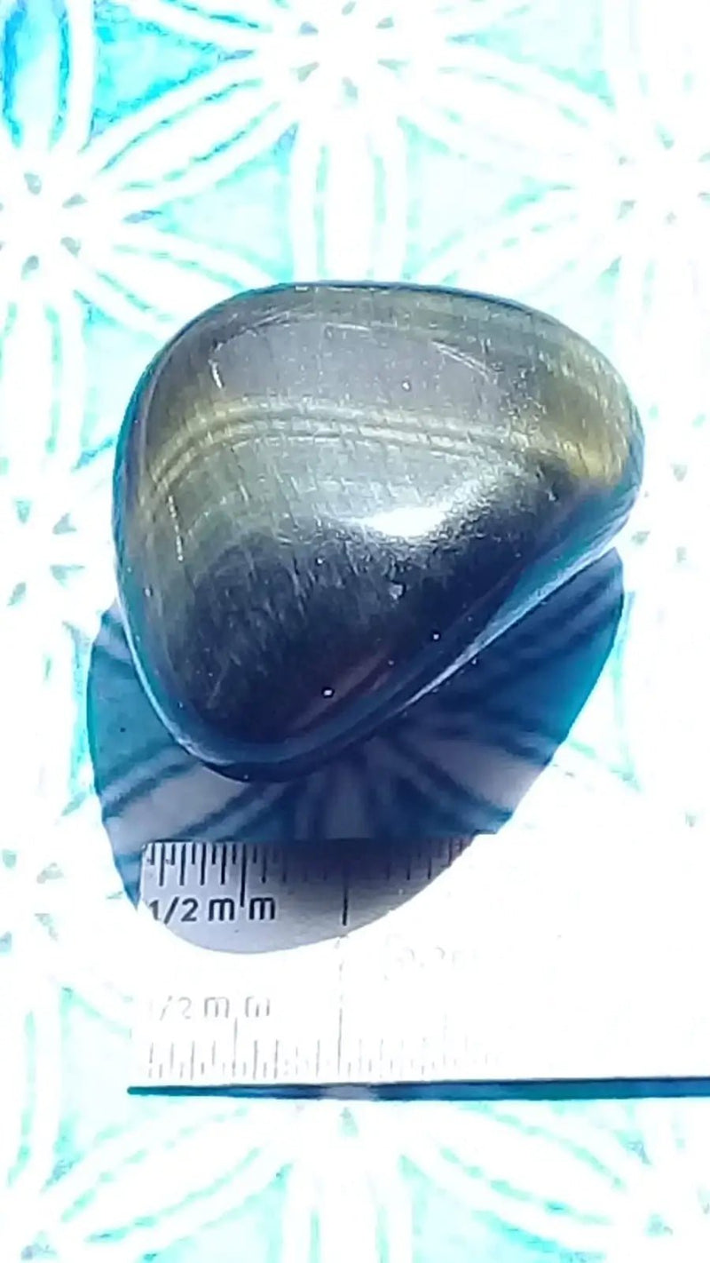 Chargez l'image dans la visionneuse de la galerie, Œil de faucon pierre roulée Grade A ++++ Pierre roulée Œil de faucon
