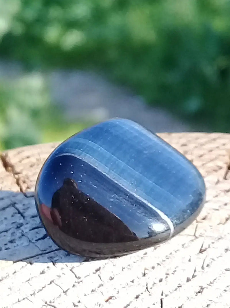 Chargez l&#39;image dans la visionneuse de la galerie, Œil de faucon pierre roulée Grade A ++++ Œil de faucon pierre roulée
