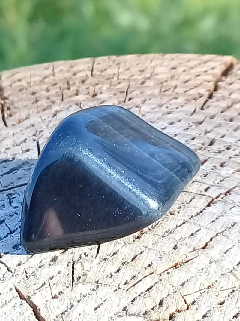 Chargez l&#39;image dans la visionneuse de la galerie, Œil de faucon pierre roulée Grade A ++++ Œil de faucon pierre roulée
