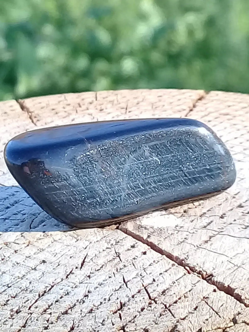 Load image into Gallery viewer, Œil de faucon pierre roulée Grade A ++++ Œil de faucon pierre roulée
