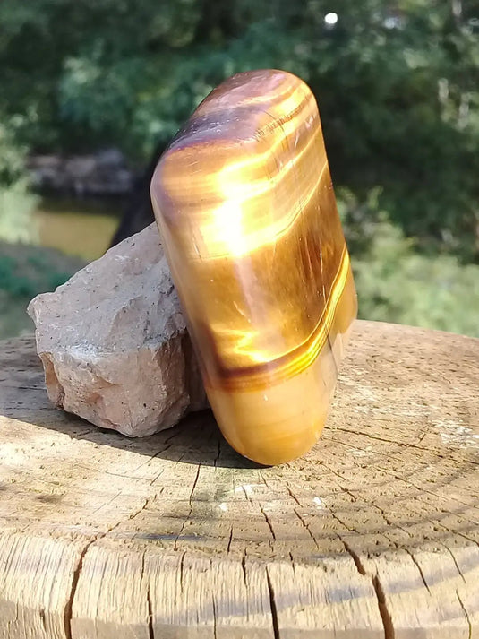 Oeil de tigre Galet Grade A ++++ Œil de tigre Galet