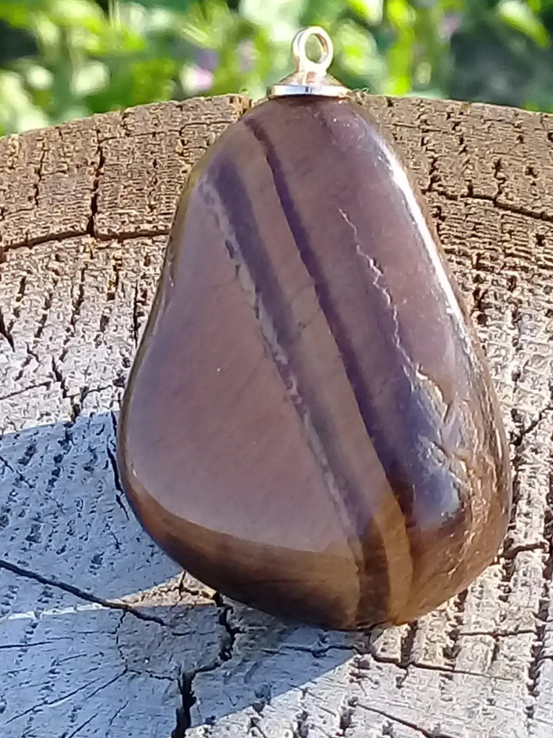 Load image into Gallery viewer, Œil de tigre pendentif Grade A ++++ (Fourni avec cordon) Œil de tigre Pendentif
