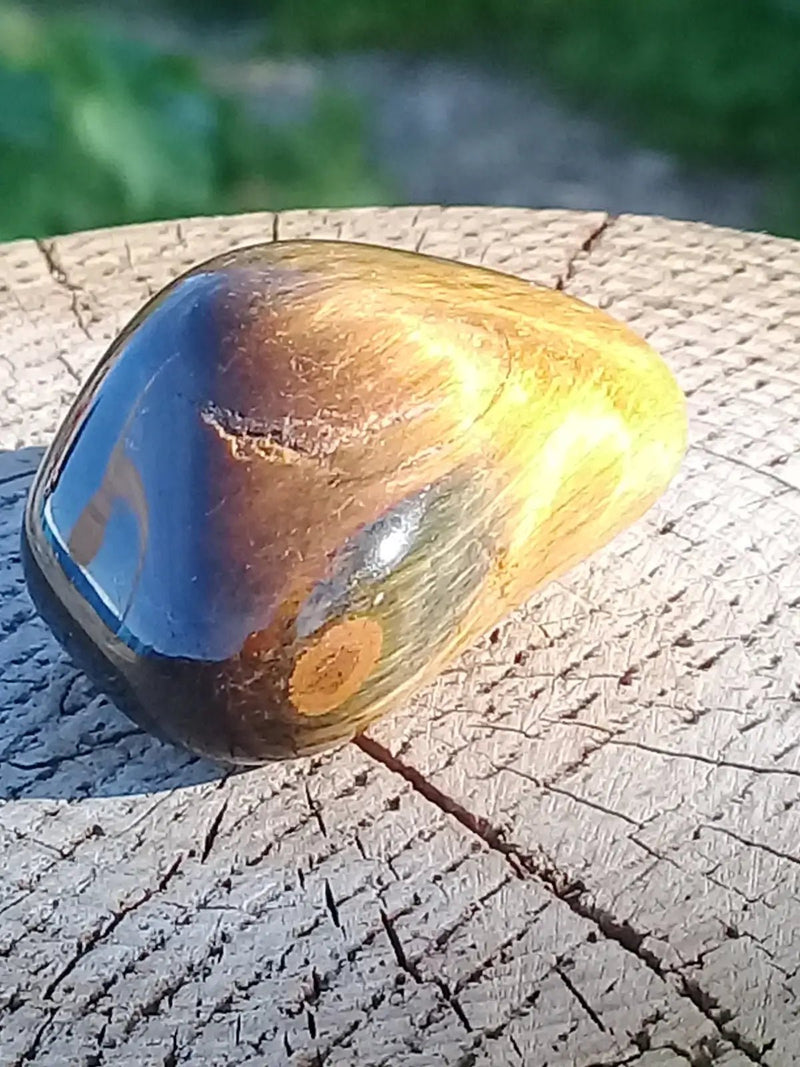 Load image into Gallery viewer, Œil de Tigre pierre roulée Grade A ++++ Œil de Tigre pierre roulée
