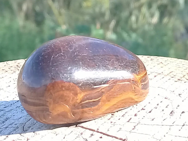 Load image into Gallery viewer, Œil de Tigre pierre roulée Grade A ++++ Œil de Tigre pierre roulée
