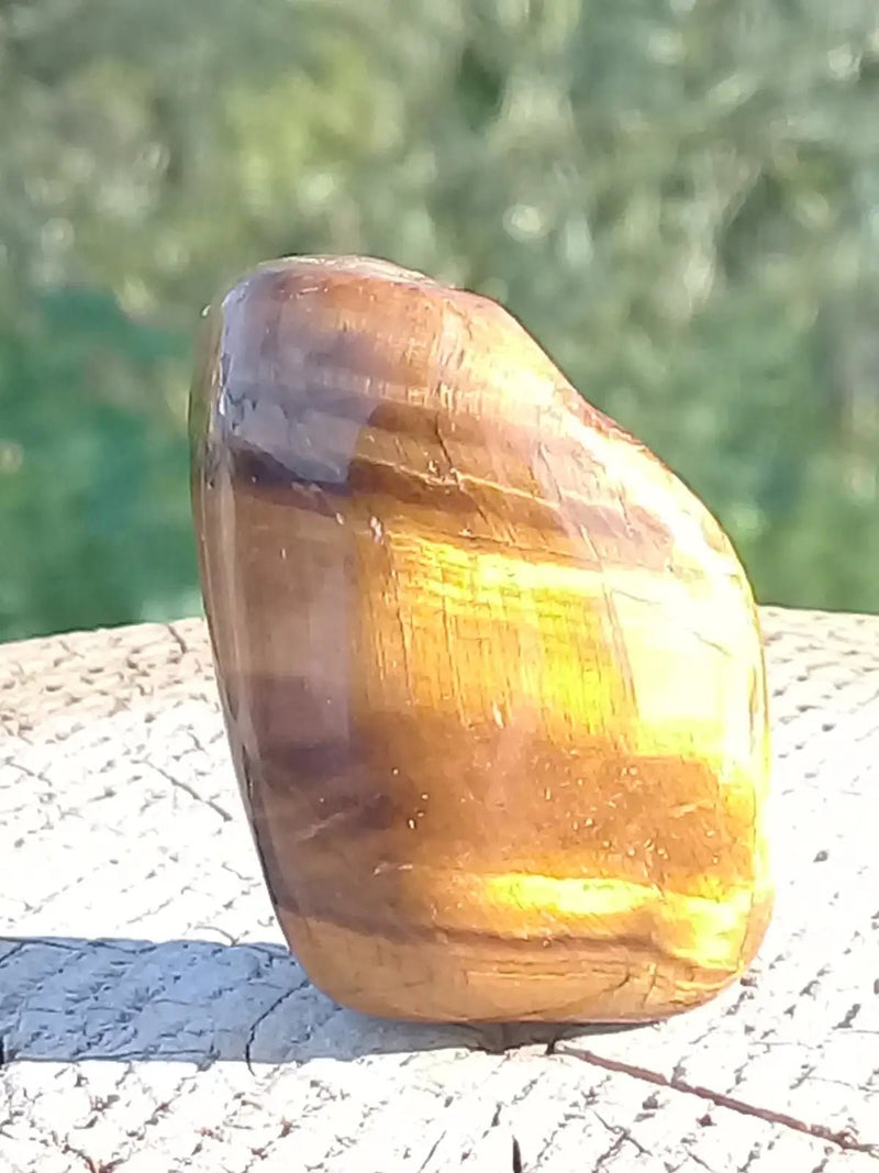 Load image into Gallery viewer, Œil de Tigre pierre roulée Grade A ++++ Œil de Tigre pierre roulée
