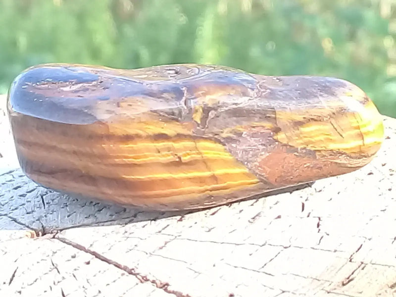 Load image into Gallery viewer, Œil de Tigre pierre roulée Grade A ++++ Œil de Tigre pierre roulée
