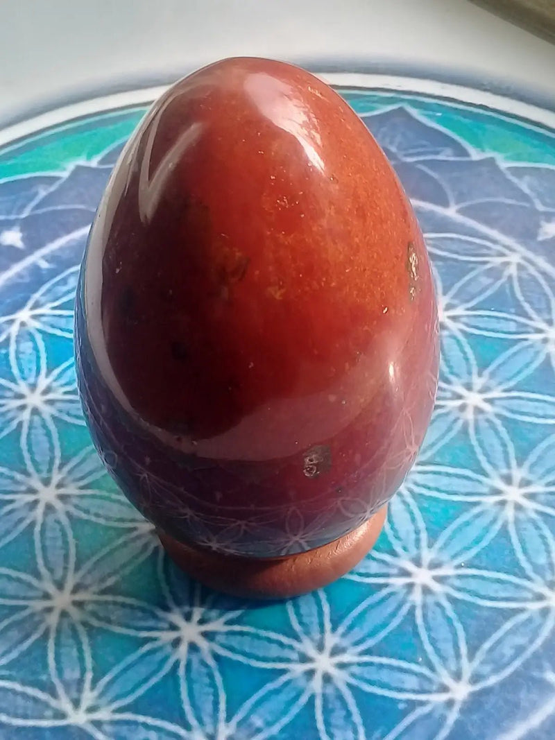 Chargez l&#39;image dans la visionneuse de la galerie, Œuf en Jaspe rouge Grade A ++++ 7,5cm X 5cm Œuf en Jaspe rouge
