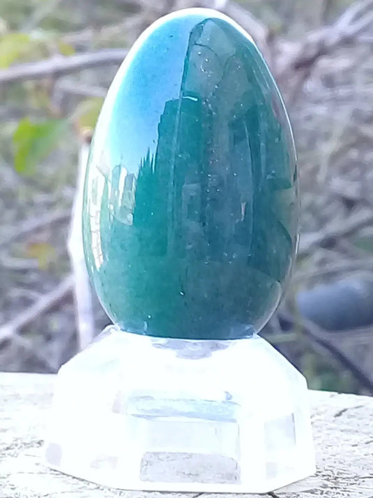 Œuf ’ Tantra Yoni ’ en Aventurine verte du Brésil Grade A ++++ Moyen modèle Œuf ’ Tantra Yoni ’ en Aventurine verte du Brésil Moyen modèle